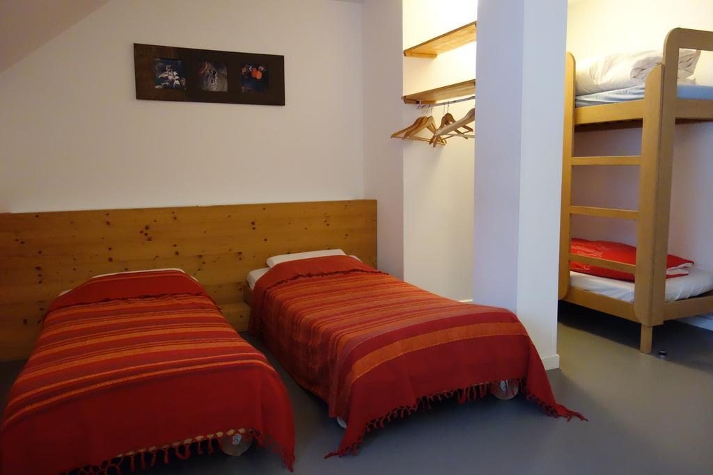 Auberge Des Ecrins Champoléon الغرفة الصورة